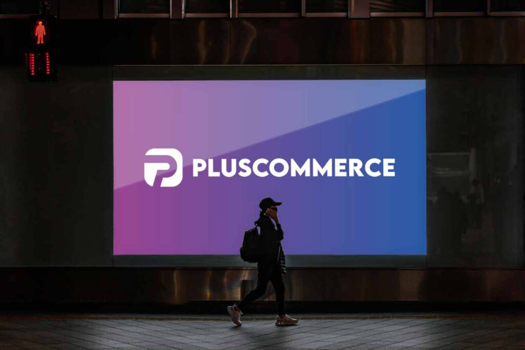 PlusCommerce - Banner Calle